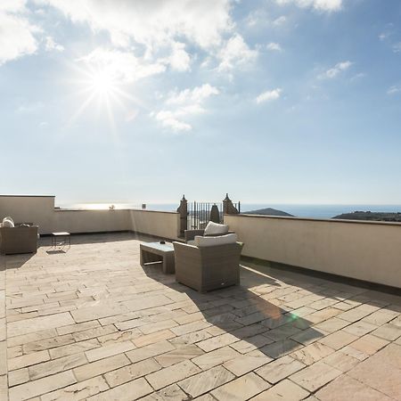 Hotel Maison Трезнурагес Экстерьер фото